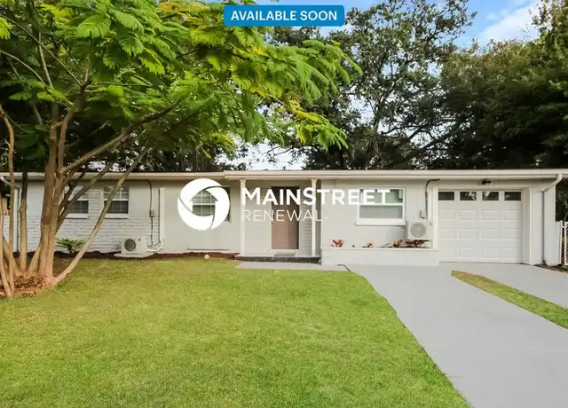 Property at 214 Poinciana Cir, Kissimmee, FL, 34744, 4 beds, 2 baths, [object Object]