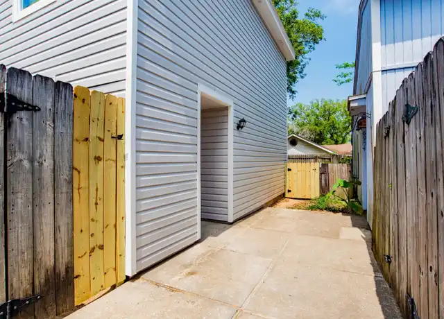 Property at 6908 Weatherwood Pl, Pensacola, FL, 32506, 3 beds, 2 baths, [object Object]