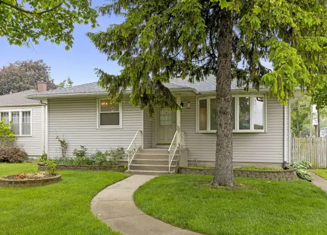 Property at 4500 Oak Park Ave, Berwyn, IL, 60402, 3 beds, 1.5 baths, [object Object]