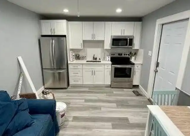 Property at 1415 Crest Dr #2, Lake Worth, FL, 33461, 1 bed, 1 bath, [object Object]