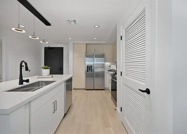 Photo of 5570 Rosemead Blvd, Temple City, CA 91780