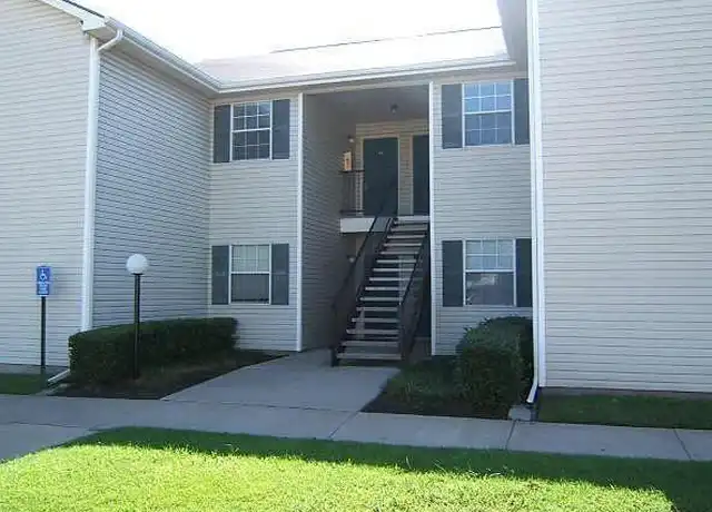 Property at 125 NE Johnson Ave Unit 10, Burleson, TX, 76028, 2 beds, 2 baths, [object Object]