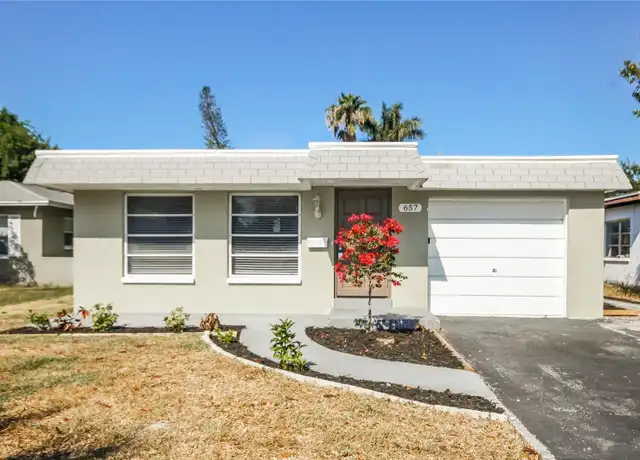 Property at 657 59th St S, Saint Petersburg, FL, 33707, 3 beds, 1 bath, [object Object]