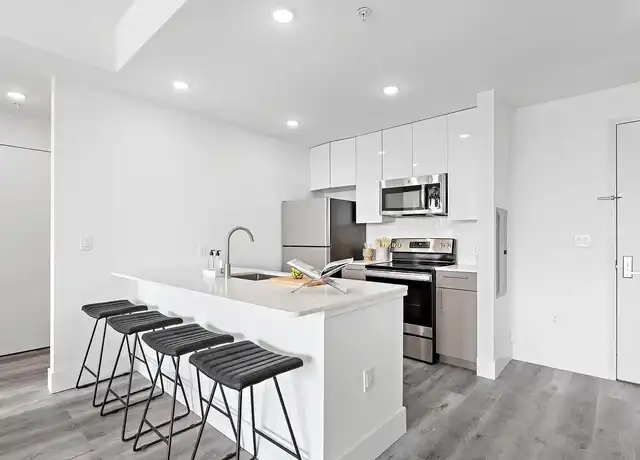 Property at 460 Grand St, Jersey City, NJ, 07302, 2 beds, 2 baths, [object Object]