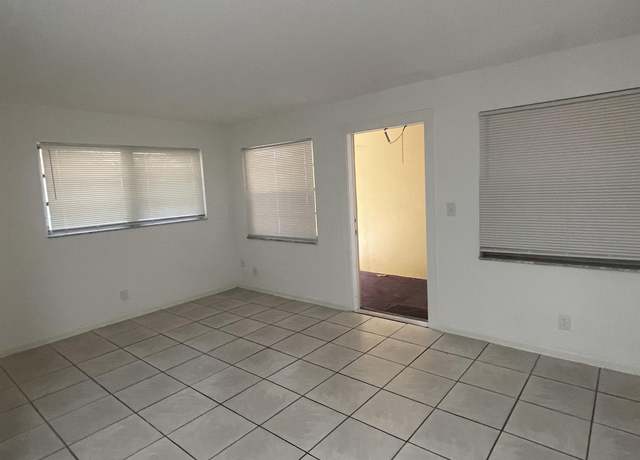 Photo of 807 NW 24th St Unit 12, Wilton Manors, FL 33311