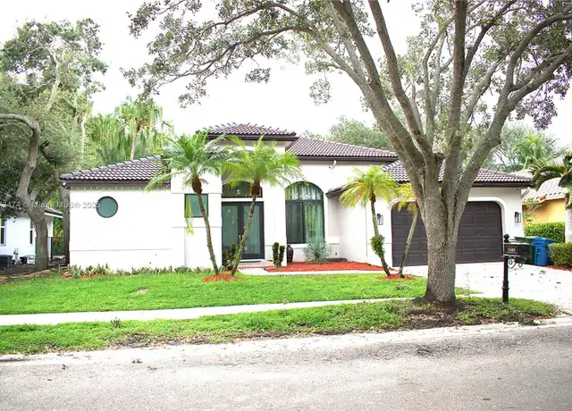 Property at 1489 Lantana Ct, Weston, FL, 33326, 4 beds, 3 baths, [object Object]