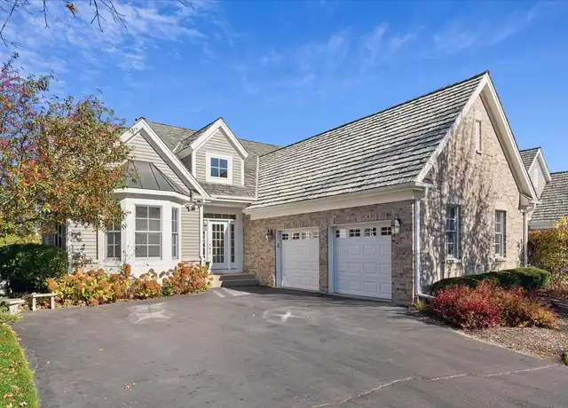 Property at 1780 W Newport Ct, Lake Forest, IL, 60045, 3 beds, 3.5 baths, [object Object]