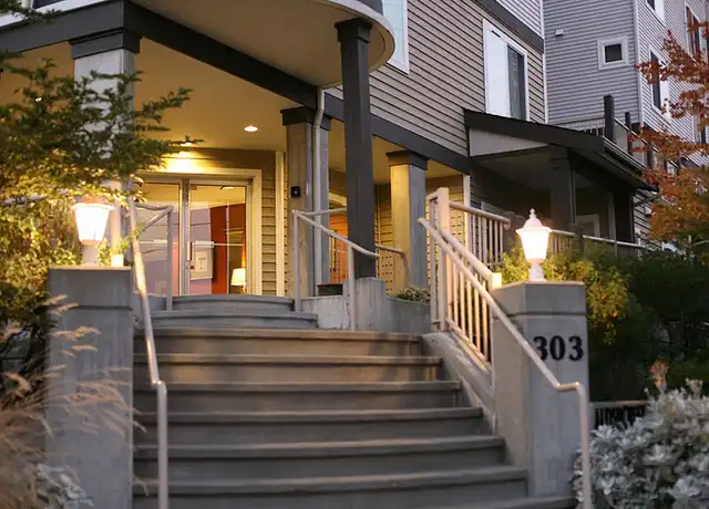 Property at Aldercrest - 303 10th Ave, Seattle, WA, 98122, 2 beds, 2 baths, [object Object]