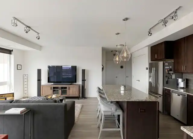 Property at Laguna Apartments - 2900 Irving Ave S, Minneapolis, MN, 55408, 1 bed, 1 bath, [object Object]