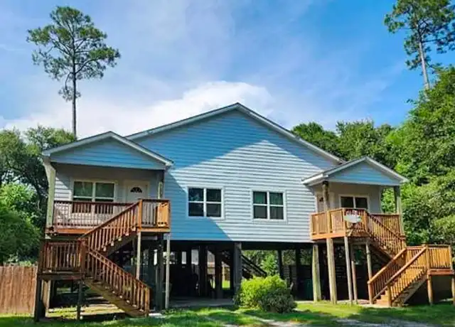 Property at 6090 E Benton St, Bay St Louis, MS, 39520, 3 beds, 2 baths, [object Object]