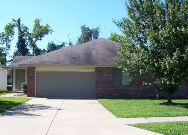 Property at 3394 W Montclair Ct, Springfield, MO, 65807, 2 beds, 2 baths, [object Object]