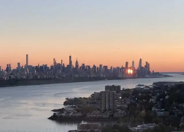 Property at 100 Old Palisade Rd #2709, Fort Lee, NJ, 07024, 1 bed, 1.5 baths, [object Object]
