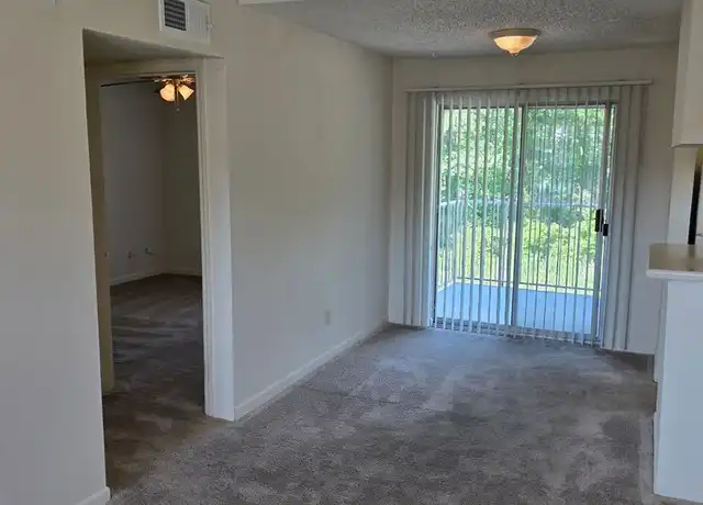 Property at 639 Garden Walk Blvd Unit PG 1124, Atlanta, GA, 30349, 1 bed, 1 bath, [object Object]