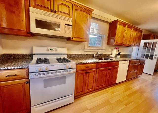 Photo of 80 Josephine Evaristo Ave Unit 2nd flr, Greenwich, CT 06830