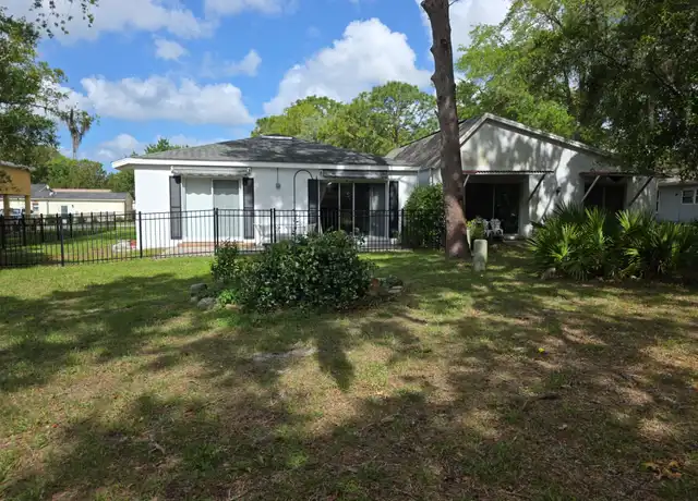 Property at 5 Black Cherry Dr, Homosassa, FL, 34446, 2 beds, 2 baths, [object Object]