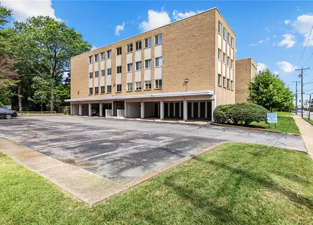 Property at 1005 Woodrow Ave Unit 2D, Norfolk, VA, 23507, 2 beds, 1 bath, [object Object]