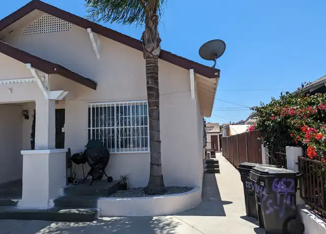 Property at 664 W Gage Ave Unit 1/2, Los Angeles, CA, 90044, 0 beds, 1 bath, [object Object]