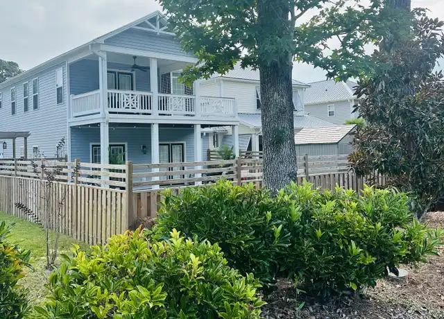 Property at 122B James Ave, Holly Ridge, NC, 28445, 3 beds, 3 baths, [object Object]