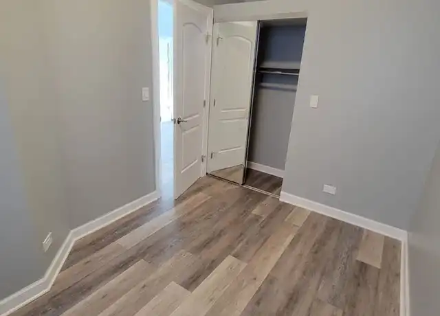 Property at 2230 S Sawyer Ave Unit 2R, Chicago, IL, 60623, 2 beds, 1 bath, [object Object]
