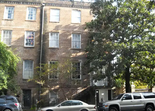 Property at 124 E Harris St, Savannah, GA, 31401, 2 beds, 1 bath, [object Object]