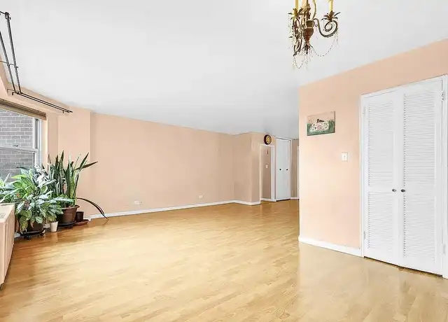 Property at 8515 Main St, Jamaica, NY, 11435, 1 bed, 1 bath, [object Object]