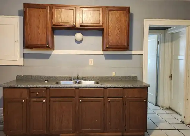 Property at 3383 N 28th St Unit 3383, Milwaukee, WI, 53216, 2 beds, 1 bath, [object Object]