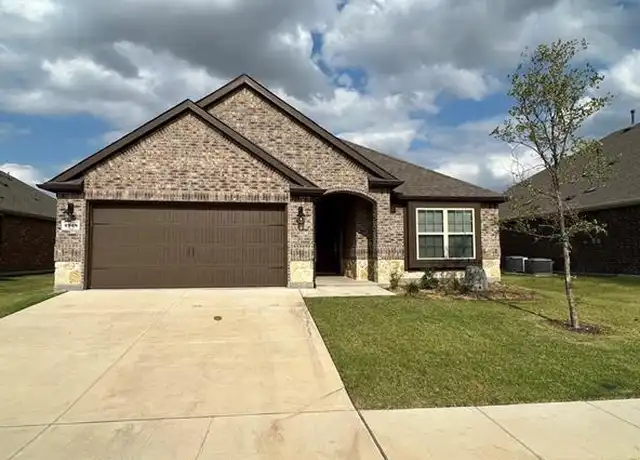Property at 11221 Ranchera Dr, Aubrey, TX, 76227, 3 beds, 2 baths, [object Object]