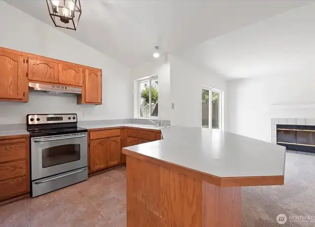 Property at 12801 95th Avenue Ct E, Puyallup, WA, 98373, 3 beds, 2 baths, [object Object]