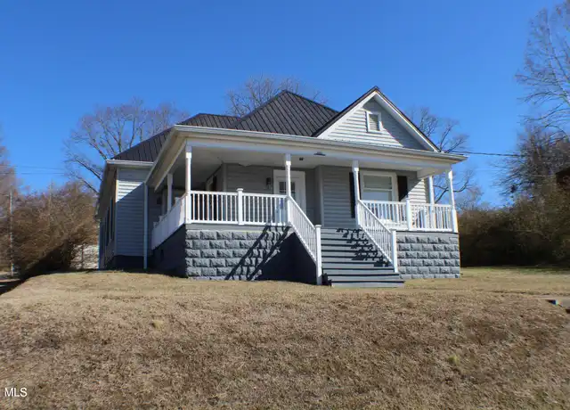 Property at 1001 Virginia Ave, Bristol, TN, 37620, 1 bed, 1 bath, [object Object]