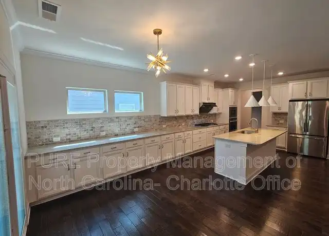 Property at 15614 Coventry Court Ln, Charlotte, NC, 28277, 5 beds, 4 baths, [object Object]