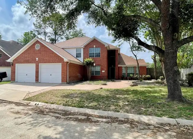 Property at 11711 Emerald Wood Dr, Houston, TX, 77070, 5 beds, 3.5 baths, [object Object]