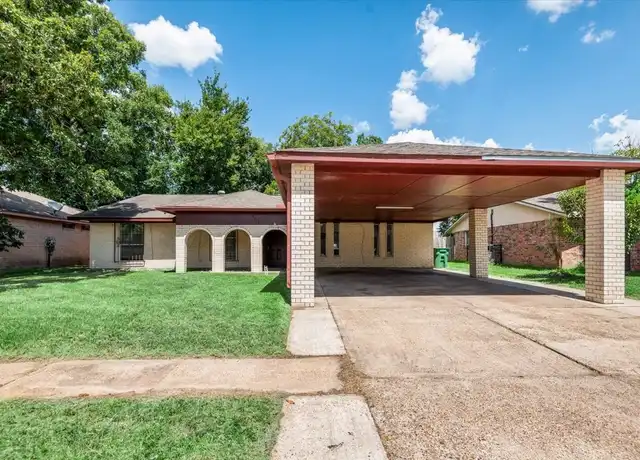 Property at 8630 Valley South Dr, Houston, TX, 77078, 3 beds, 2 baths, [object Object]