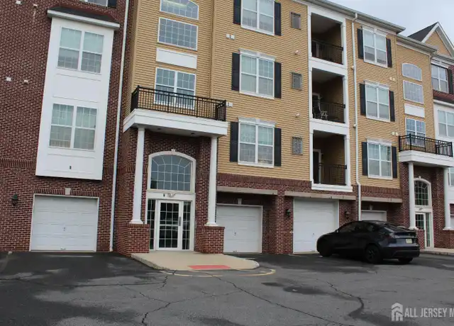 Property at 611 Doral Ct, Piscataway, NJ, 08854, 2 beds, 2 baths, [object Object]