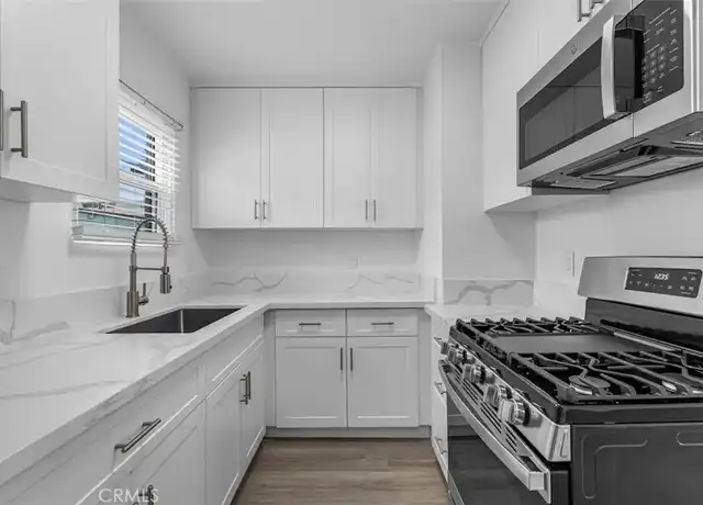 Property at 908 Manhattan Ave Unit D, Hermosa Beach, CA, 90254, 1 bed, 1 bath, [object Object]