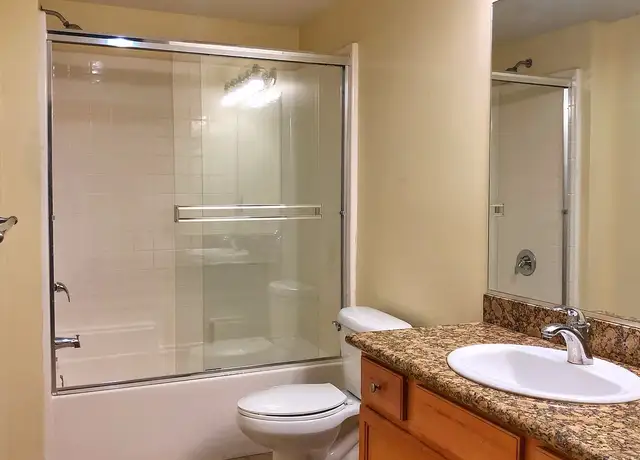Photo of 7526 Laurel Canyon Blvd, North Hollywood, CA 91605