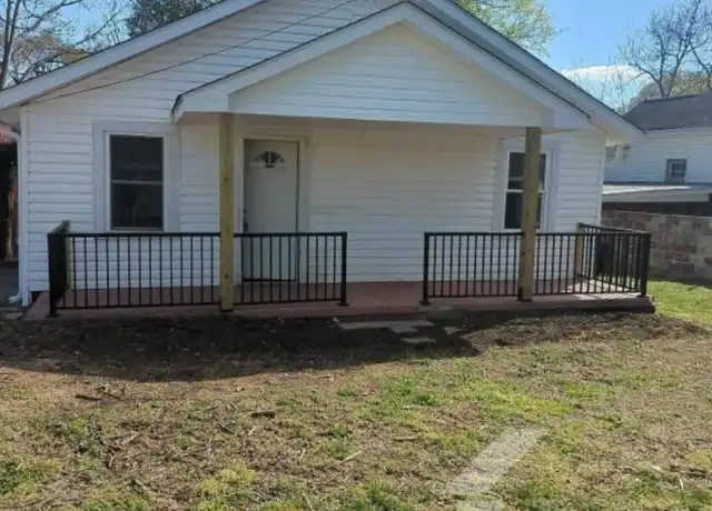 Property at 1211 Easley Bridge Rd, Greenville, SC, 29611, 3 beds, 1 bath, [object Object]