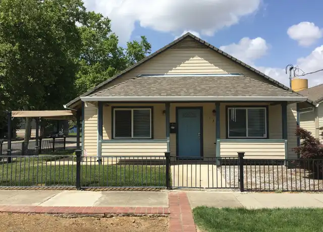 Property at 131 2nd St, Marysville, CA, 95901, 3 beds, 2 baths, [object Object]