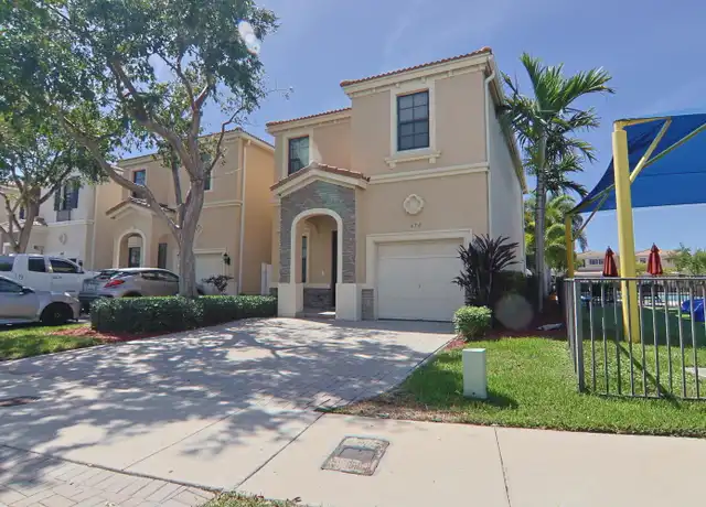 Property at 634 NE 193rd Ter, Miami, FL, 33179, 4 beds, 2.5 baths, [object Object]
