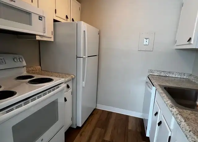 Property at 1202 Kanawha Blvd E Unit 3I, Charleston, WV, 25301, 1 bed, 1 bath, [object Object]