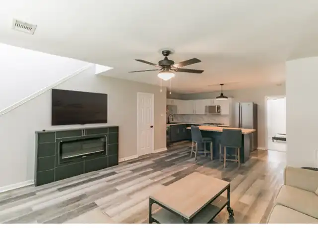 Property at 23395 High Pt St, Prairie View, TX, 77445, 1 bed, 1 bath, [object Object]