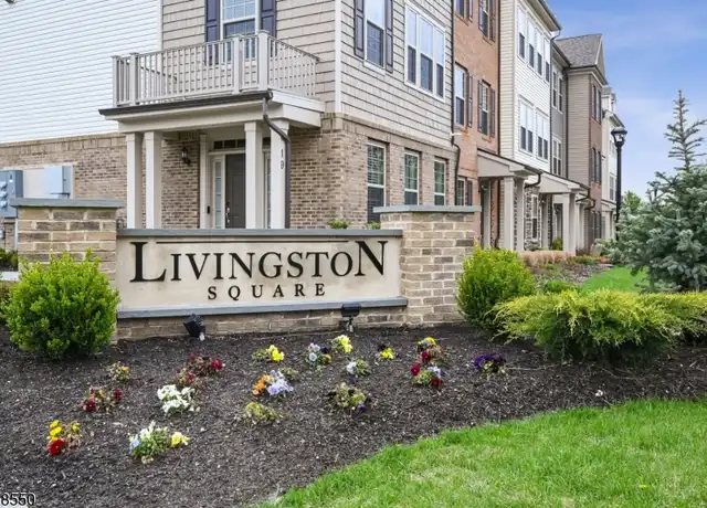 Property at 24 Gala Ct, Livingston, NJ, 07039, 4 beds, 3.5 baths, [object Object]