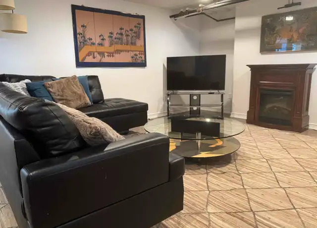 Property at 223 S Coeur d'Alene St Unit B, Spokane, WA, 99201, 1 bed, 1 bath, [object Object]