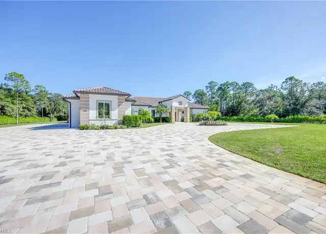 Property at 590 Carica Rd, Naples, FL, 34108, 4 beds, 4.5 baths, [object Object]