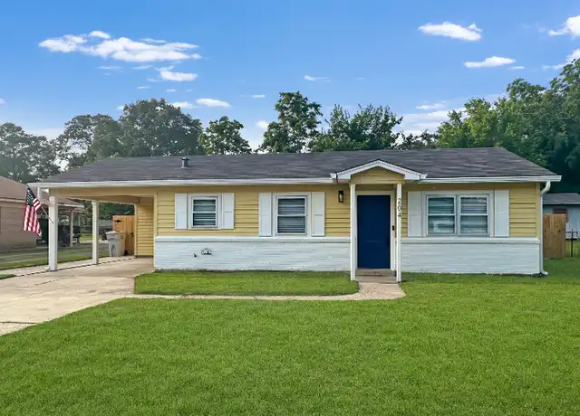 Property at 204 Dianne St, West Monroe, LA, 71292, 2 beds, 2 baths, [object Object]