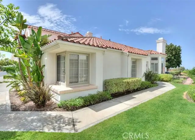 Property at 17 Calle Katrina, Rancho Santa Margarita, CA, 92688, 2 beds, 2 baths, [object Object]