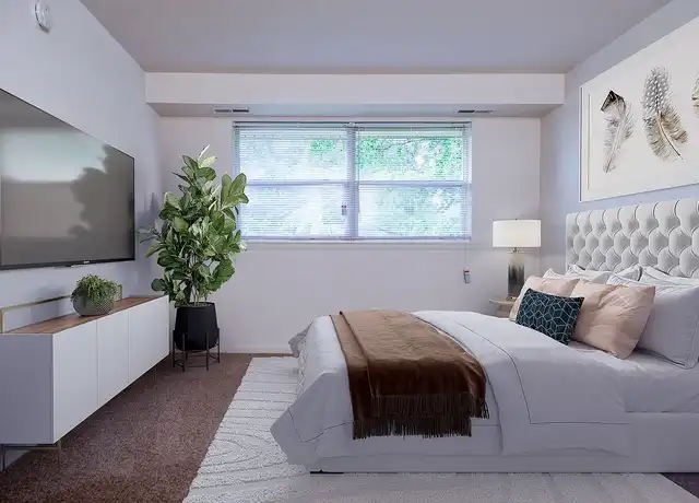 Property at Middle Branch Manor - 2868 Potee St, Baltimore, MD, 21225, 1-3 bed, 1 bath, [object Object]