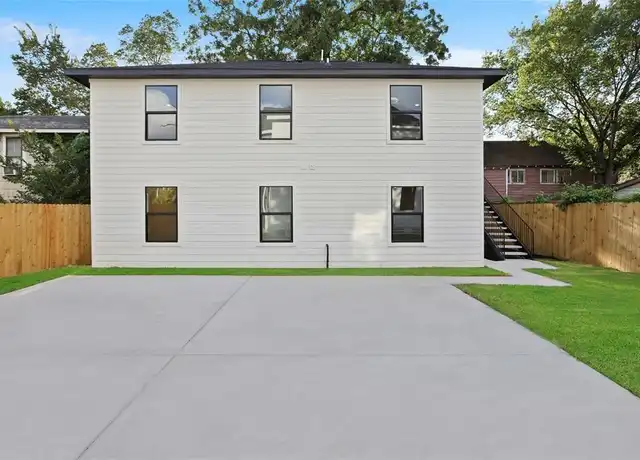 Property at 310 Delmar St Unit D, Houston, TX, 77011, 2 beds, 2 baths, [object Object]