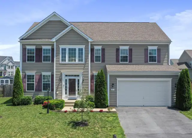 Property at 69 Blakely Rd, Kearneysville, WV, 25430, 4 beds, 3.5 baths, [object Object]