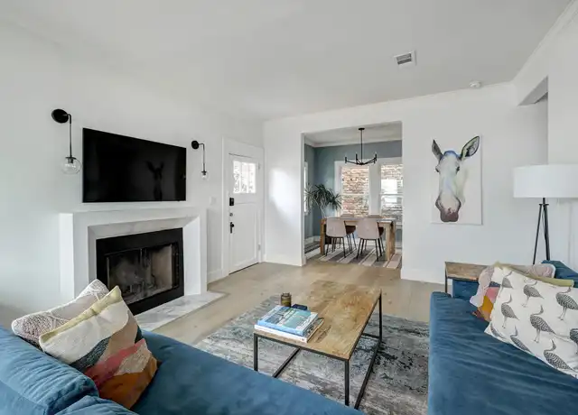 Property at 1917 Brun St, Houston, TX, 77019, 2 beds, 1 bath, [object Object]