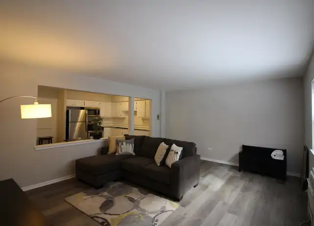 Property at 4812 N Hermitage Ave Unit 3C, Chicago, IL, 60640, 1 bed, 1 bath, [object Object]